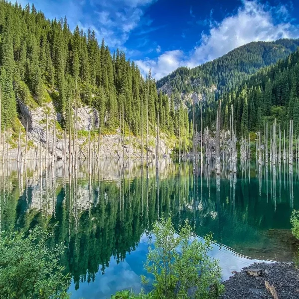 Kasachstan Entdeckungsreise ins Land der modernen Nomaden: Kaindy See