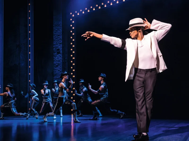Busreise MJ - Das Michael Jackson Musical in Hamburg - Smooth Criminal © Matthew Murphy Stage Entertainment