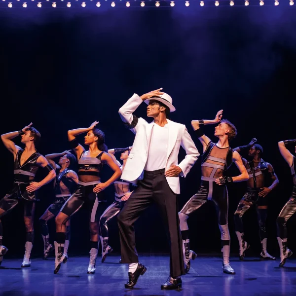 Busreise MJ - Das Michael Jackson Musical in Hamburg - Smooth Criminal © Matthew Murphy Stage Entertainment
