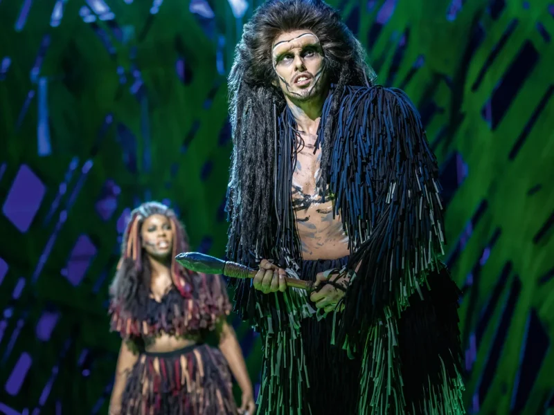 Busreise Musical Hamburg: Disneys TARZAN - Kala & Kerchak © Johan Persson