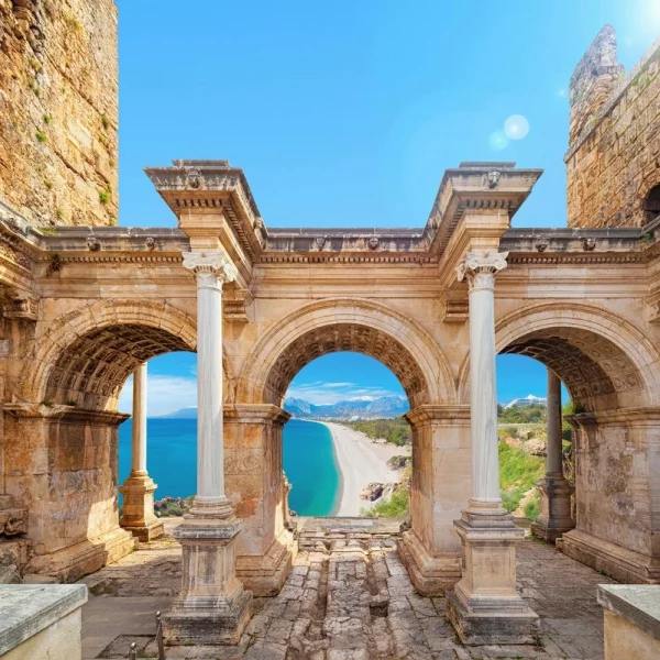 Märchenhaftes Kappadokien erleben: Antalya