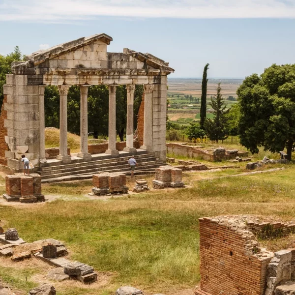 Albanien - die unbekannte Schönheit Europas: Ruinenstätte Apollonia © lic0001 - Fotolia
