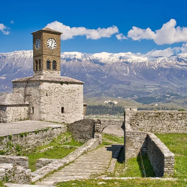 Albanien - Europas unbekannte Schönheit: Burg von Gjirokastra