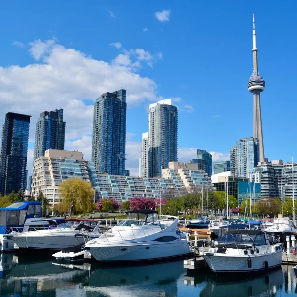 Flugreise Kanada - Indian Summer im Osten Kanadas: Toronto