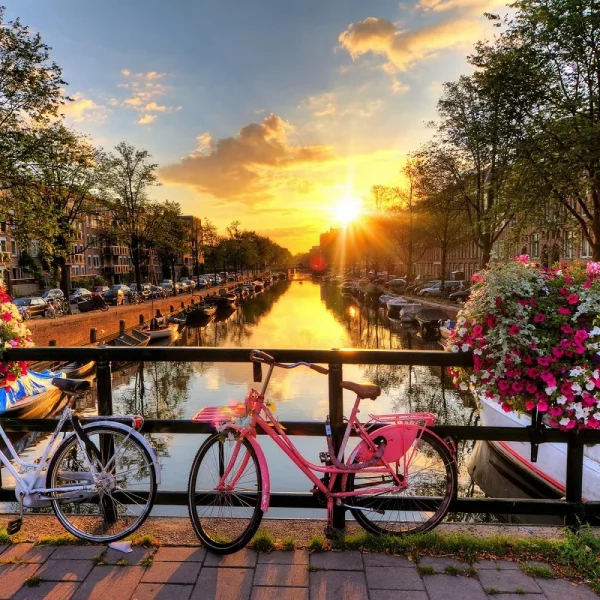 Flusskreuzfahrt Nordholland mit Ijsselmeer und Insel Texel: Amsterdam